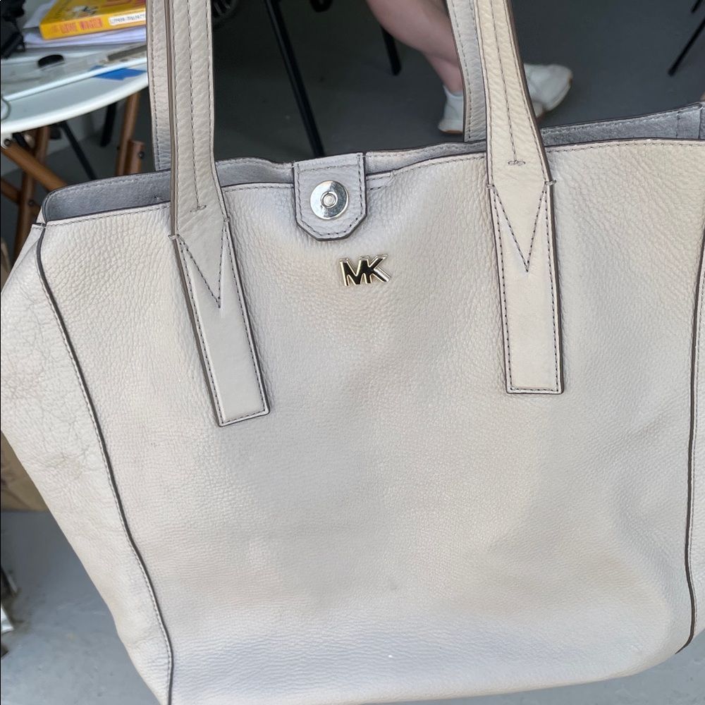 Michael Kors Cream Leather Tote